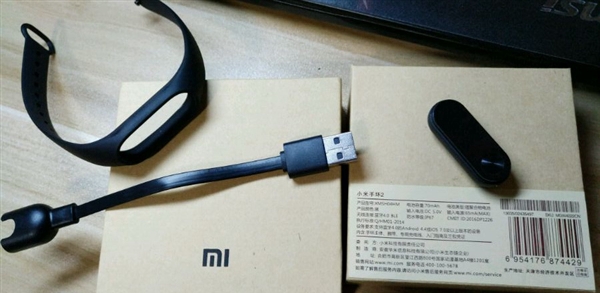 網友買到神級山寨小米手環2：一開機哭笑不得