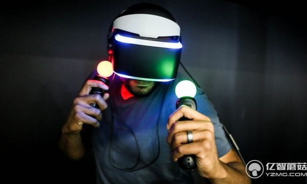 穿上Control VR外設 虛擬角色手指都能活動了