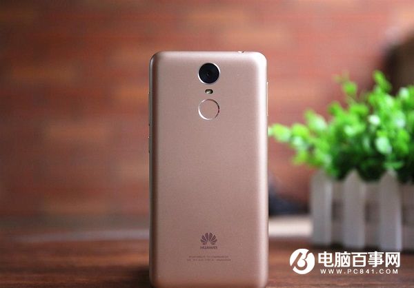 多彩塑料后殼 華為暢享6真機圖賞