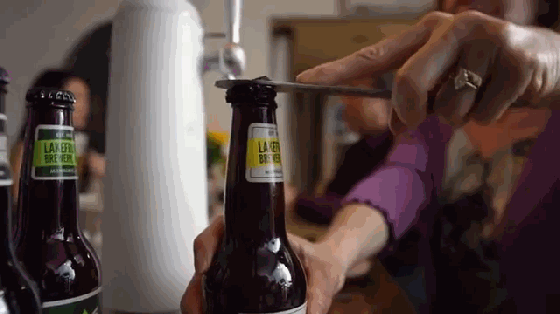 就算不愛喝酒的人用了聲波啤酒機(jī)都想喝兩口