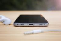 日媒：iPhone 7取消耳機插孔是好事一樁