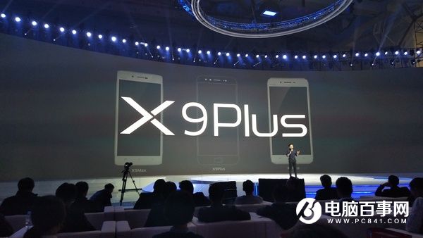 5.88寸大屏＋6GB<a href=/tags/2778-0.html target=_blank class=infotextkey>內(nèi)存</a>：vivo X9 Plus正式發(fā)布