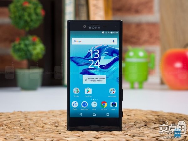 Compact 依舊？Xperia X Compact 評測