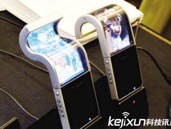 納米電池續(xù)航能力增20倍 幾秒完成手機充電