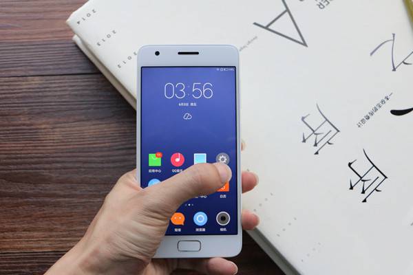 ZUK Z2