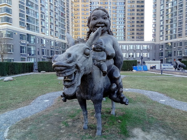 雕塑近景