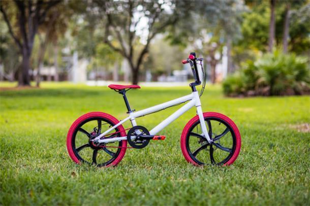 真·玩的飛起系列：電動版BMX極限運動小輪車