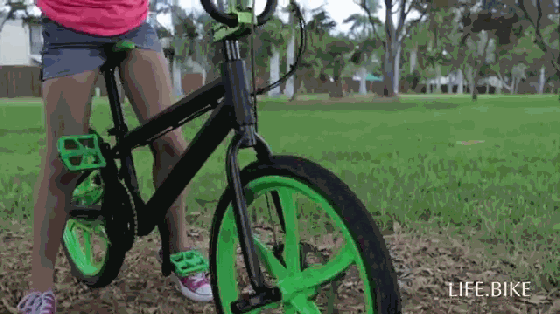 真·玩的飛起系列：電動版BMX極限運動小輪車
