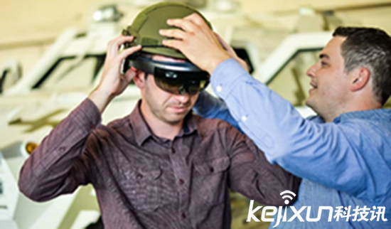 微軟HoloLens軍事應用 坦克內可看清外部環(huán)境