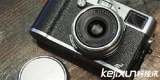 富士X100F又有新消息 將不配備翻轉(zhuǎn)屏
