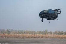 以色列軍用無人機“鸕鶿” 重達一噸充當高空救護車