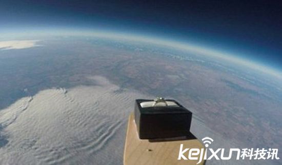 太空愛好者將餡餅送往太空 被大氣層高溫烤熟