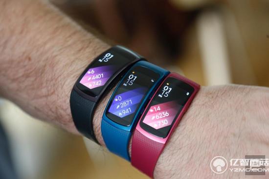 三星Gear fit2智能手環實物解禁+官方視頻