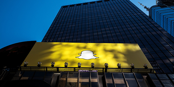 科技界下一個“興奮劑”:Snapchat離IPO越來越近了