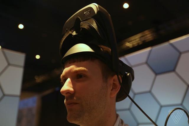 直接競爭HTC Vive LG虛擬現實原型機體驗