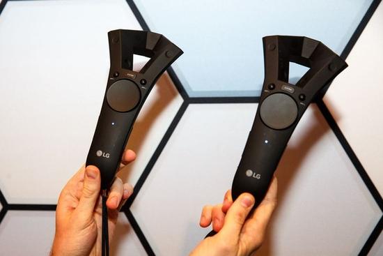 完爆HTC Vive？新款LG VR頭顯亮相MWC