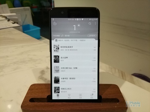 一加5和榮耀9對比評測：實用性再戰(zhàn)顏值 相差300元怎么選？