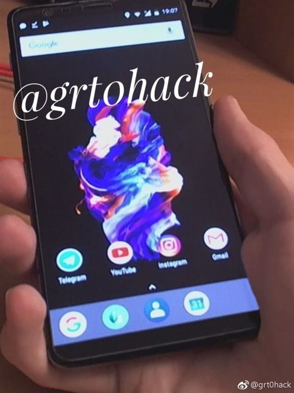 一加5T全面屏真機再曝 2999性價比無敵