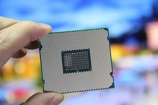 Intel八代奔騰G5600曝光 3.9GHz雙核四線程 價格硬傷！