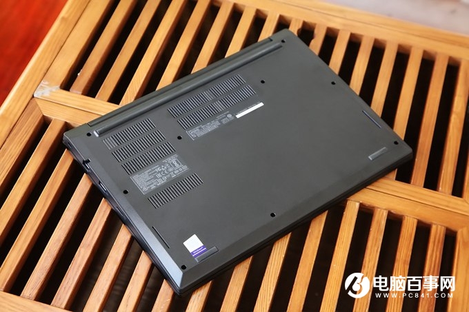 輕薄商務本 ThinkPad E480筆記本圖賞