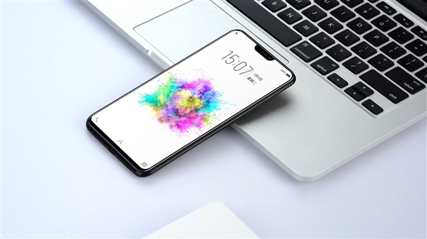 vivo X21正式發布：屏下指紋+新全面屏+驍龍660