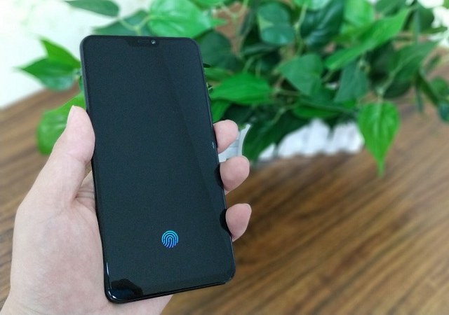 vivo X21值得買嗎？vivo X21屏幕指紋版評(píng)測