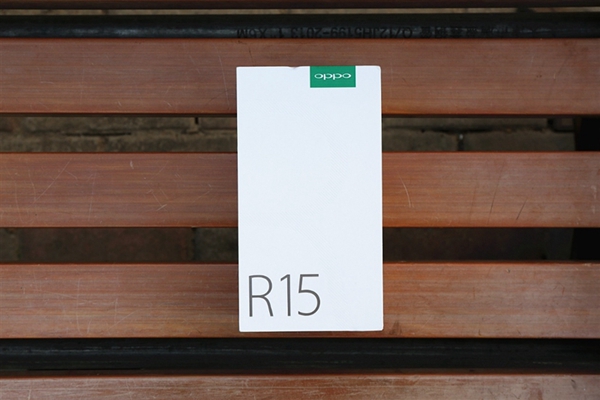 OPPO R15全面評測 最超值的異形全面屏！