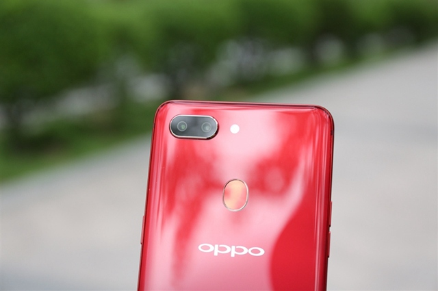 OPPO R15夢(mèng)鏡版值得買嗎？OPPO R15夢(mèng)鏡版評(píng)測(cè)