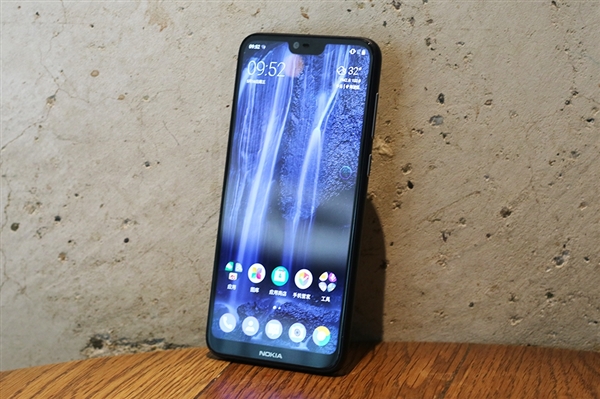 86%屏占比！諾基亞X6圖賞：1299元起