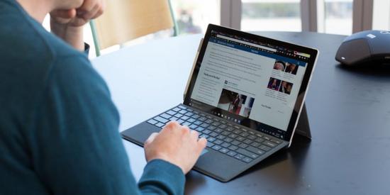微軟將推廉價版Surface平板電腦，搶iPad市場