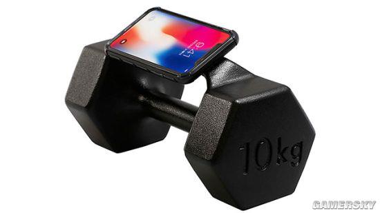 日本廠商推出健身iPhone手機殼 狀如啞鈴、重達10KG