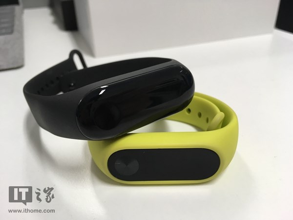 首發(fā)小米手環(huán)3評(píng)測(cè) 169元的小米手環(huán)3值得買(mǎi)嗎？