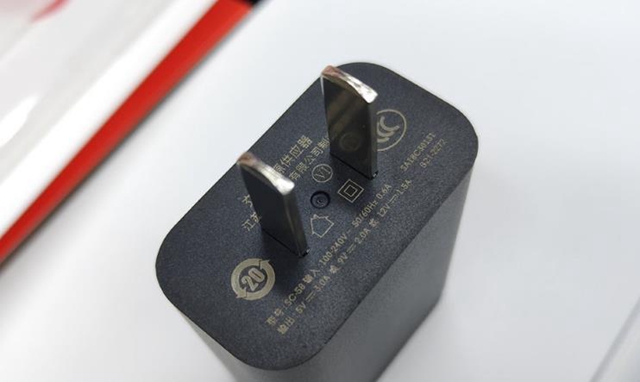 聯想Z5值得買嗎？聯想Z5詳細評測