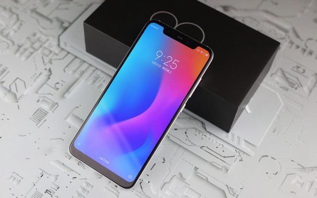 小米8和MIX2S哪個好？小米MIX2S和小米8區別對比