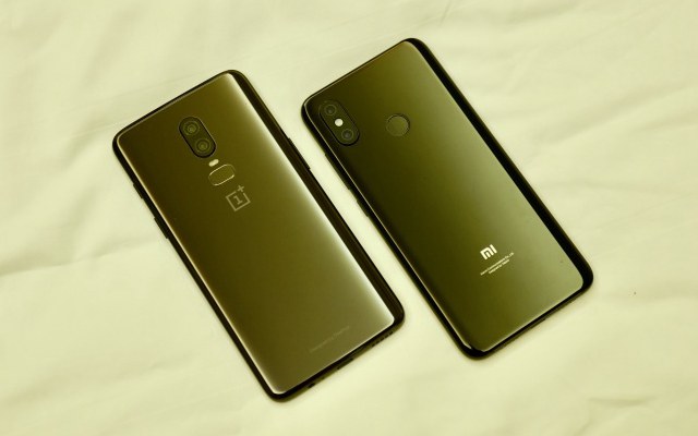 小米8和一加6買哪個好？差價500小米8對比一加6的區別