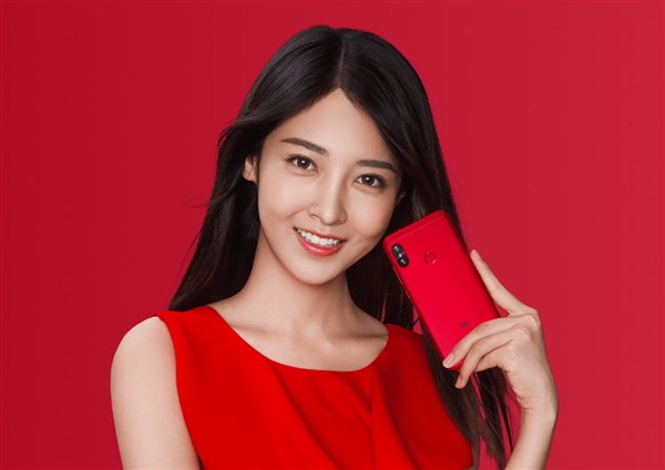 紅米6 Pro正式發(fā)布：小劉海＋4000mAh 999元起！