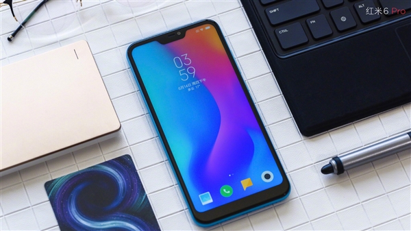 999元起！紅米6 Pro正式發布：小劉海＋4000mAh