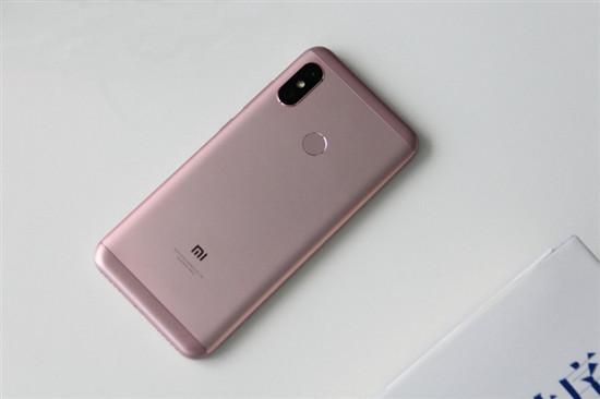 紅米6 Pro和Note5哪個好？紅米Note5和6 Pro區別對比