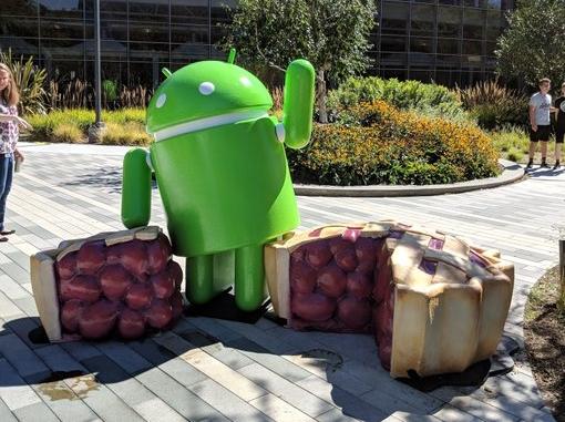谷歌總部落成Android 9.0“餡餅機(jī)器人”雕塑