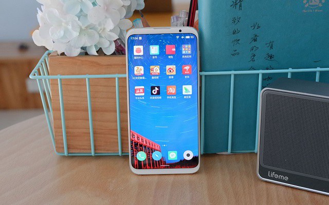 魅族15和16哪個更好？魅族16對比魅族15秒懂區(qū)別
