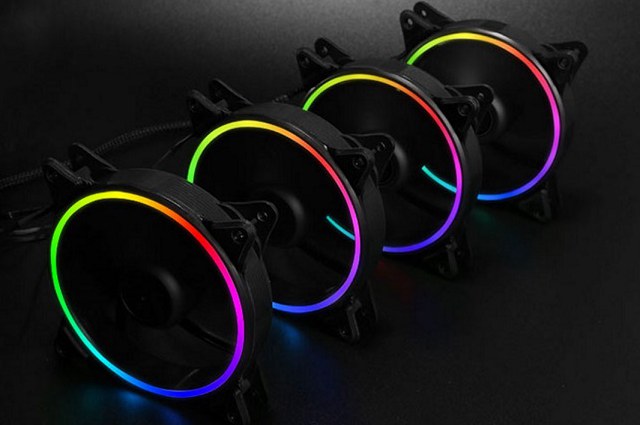 電腦機箱散熱風扇的2針、3針、4針有什么區(qū)別？