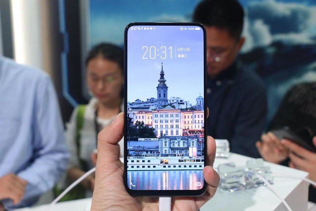 小米MIX3內部爆料：下巴比蘋果X窄 類似vivo NEX翻版