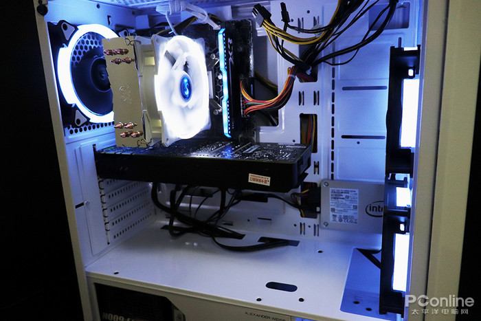 i7-8700配GTX1080游戲主機評測：次旗艦的游戲配置