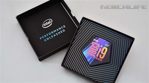 Intel i9-9900K評測樣品前瞻：特制五邊形小盒子