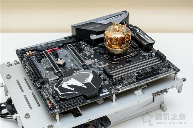RTX 2070顯卡怎么樣？RTX 2070對比GTX1080性能測試對比測評