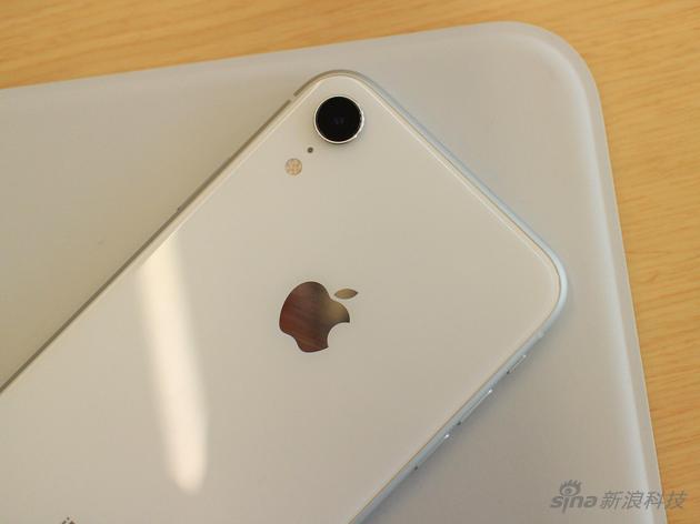 蘋果iPhone XR上手體驗：賣點可不止是色彩
