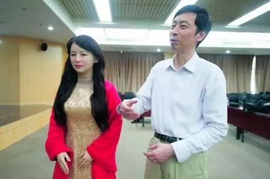 中美日三國美女機器人對比：中國最逼真，美國超性感，日本呢？
