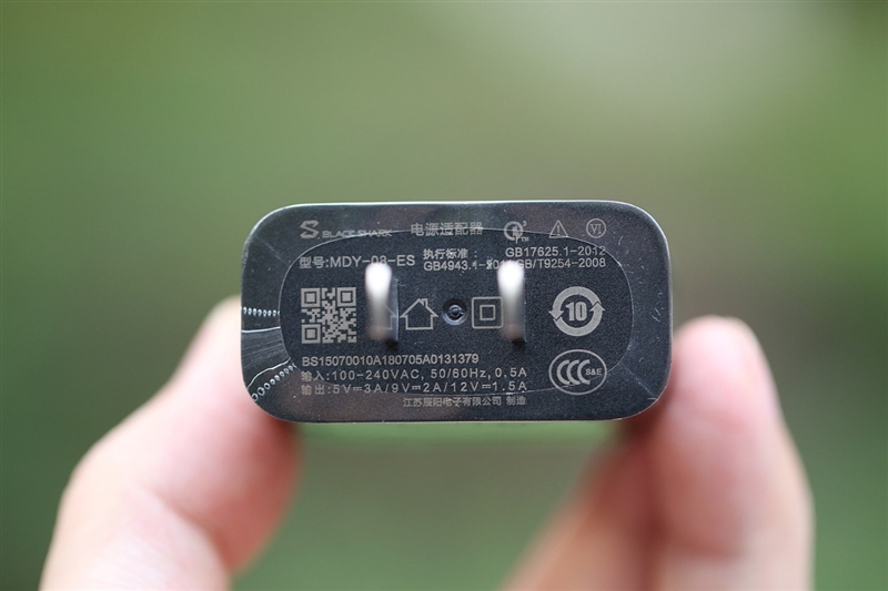 全球首款10GB內存手機！黑鯊游戲手機Helo首發評測：為手游而生