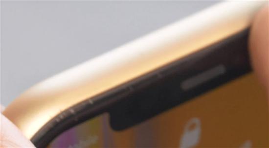 蘋(píng)果iPhone XR手機(jī)跌落測(cè)試：比起XS來(lái)果然差遠(yuǎn)了