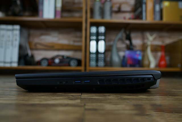 i9 8950HK Acer掠奪者 Helios 500詳細(xì)圖文評測